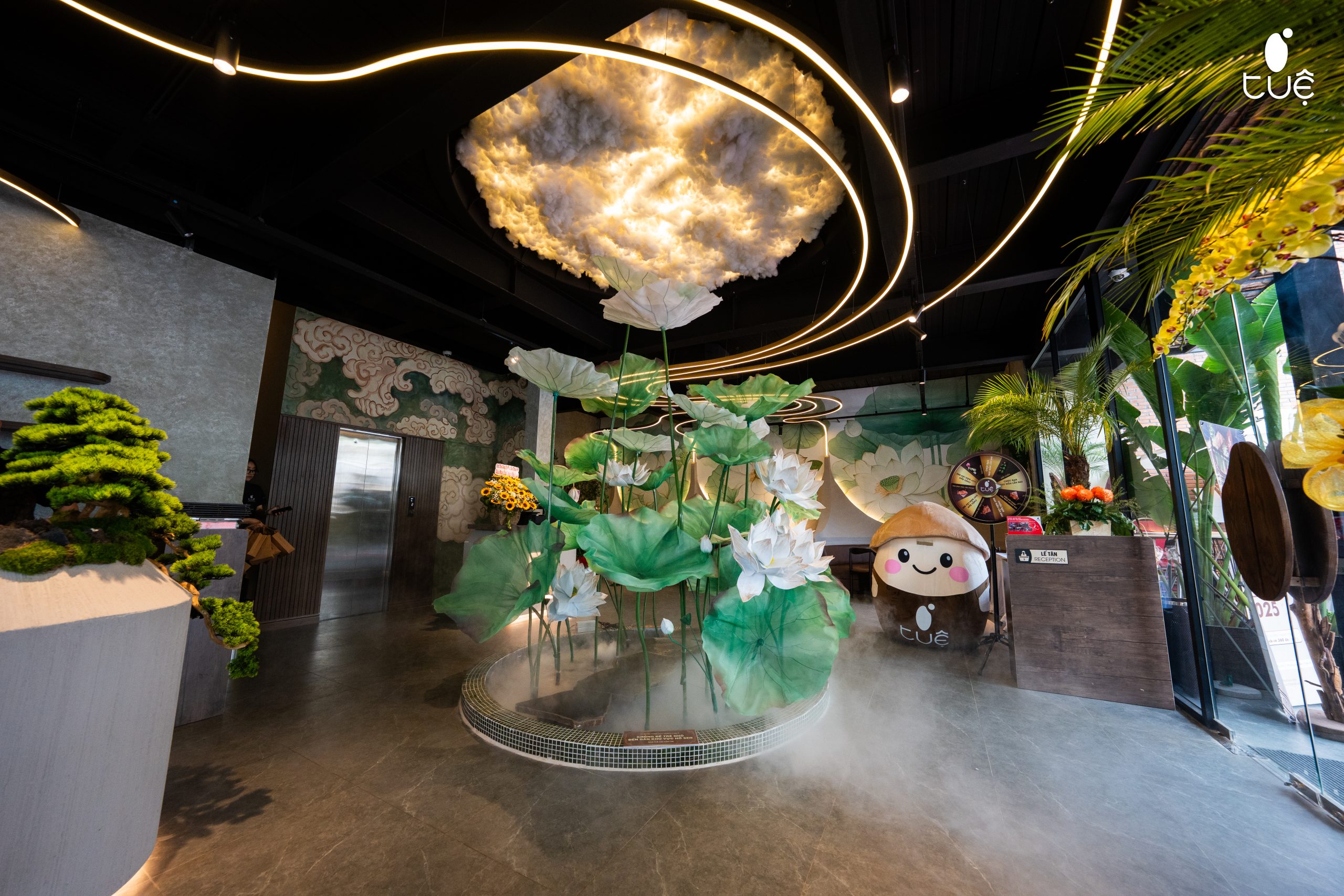 Không gian Nhà Hàng Chay Tuệ